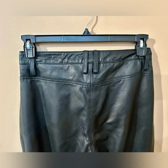 Women’s Designer lambskin leather pants from small Paris design house - Picture 5 of 6